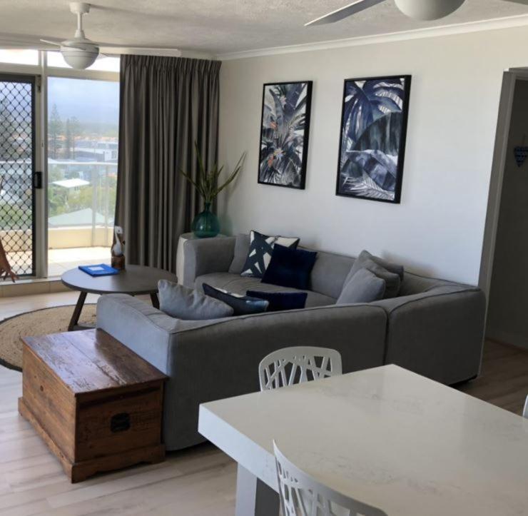Foreshore Beachfront Apartments Gold Coast Exterior foto