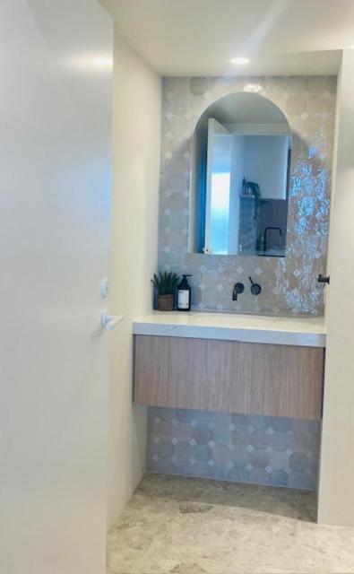 Foreshore Beachfront Apartments Gold Coast Exterior foto