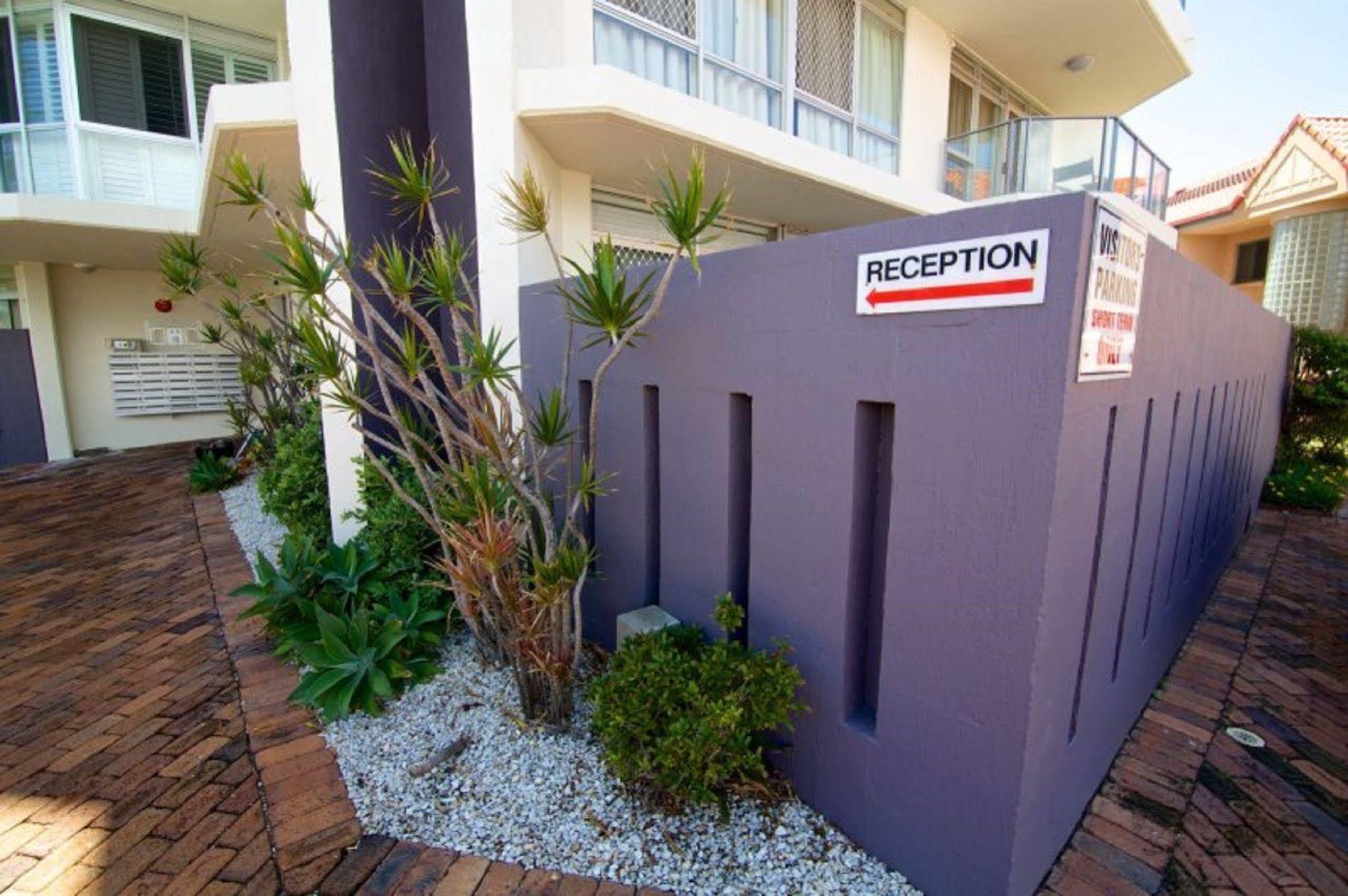 Foreshore Beachfront Apartments Gold Coast Exterior foto